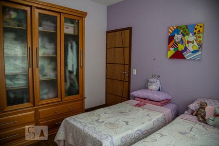 Casa para alugar com 555m², 5 quartos e 7 vagas Casa para alugar com 555m², 5 quartos e 7 vagasQuarto 2