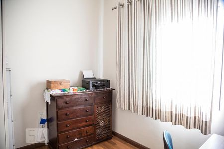 Casa para alugar com 555m², 5 quartos e 7 vagas Casa para alugar com 555m², 5 quartos e 7 vagasQuarto 4