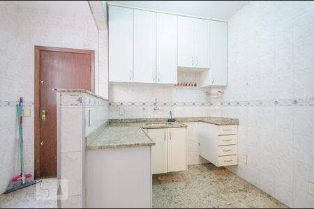 Cozinha de apartamento para alugar com 3 quartos, 70m² em Nova Granada, Belo Horizonte
