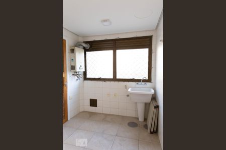 Apartamento à venda com 120m², 3 quartos e 2 vagasÁrea de Serviço