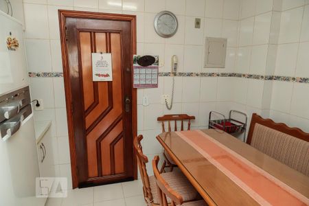 Apartamento para alugar com 100m², 4 quartos e 1 vaga Apartamento para alugar com 100m², 4 quartos e 1 vagaCozinha