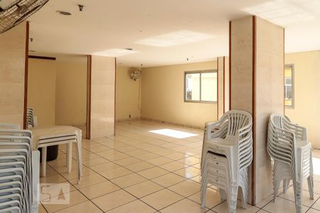 Apartamento para alugar com 100m², 4 quartos e 1 vaga Apartamento para alugar com 100m², 4 quartos e 1 vagaSalão de Festas