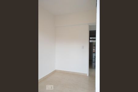 QUARTO 1 de apartamento para alugar com 2 quartos, 58m² em Parque Peruche, São Paulo