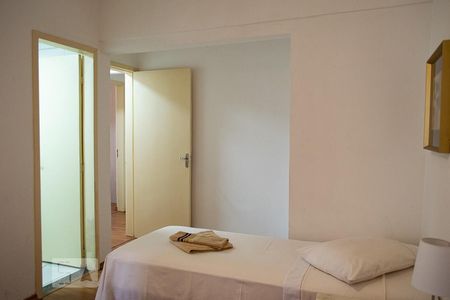 Apartamento à venda com 130m², 3 quartos e 2 vagas Apartamento à venda com 130m², 3 quartos e 2 vagasQUARTO 3 SUITE