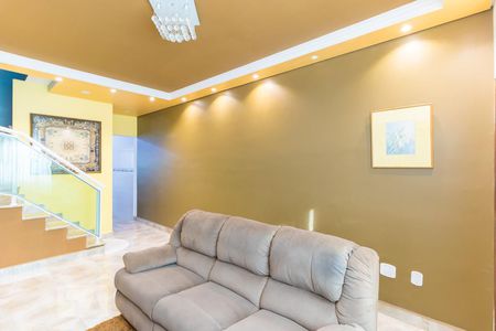 Sala de casa à venda com 2 quartos, 100m² em Vila Nhocune, São Paulo