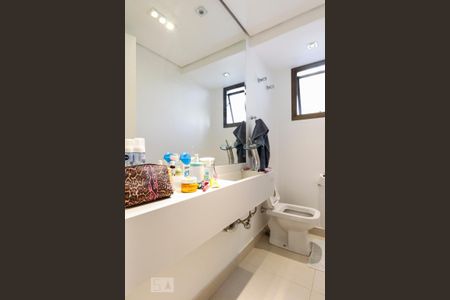 Lavabo de apartamento para alugar com 4 quartos, 159m² em Parque da Mooca, São Paulo