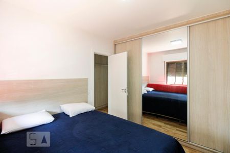 Apartamento à venda com 159m², 4 quartos e 2 vagas Apartamento à venda com 159m², 4 quartos e 2 vagasQuarto 3