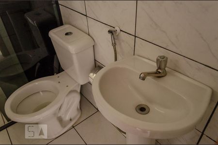 Apartamento à venda com 72m², 2 quartos e 1 vaga Apartamento à venda com 72m², 2 quartos e 1 vagaBanheiro