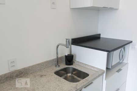Studio - Cozinha (Pia) de kitnet/studio para alugar com 1 quarto, 22m² em Sé, São Paulo