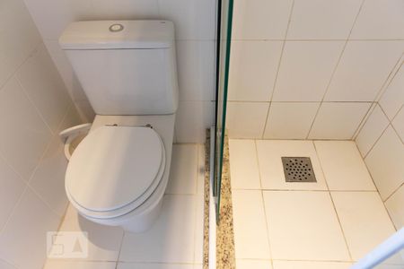 Apartamento para alugar com 41m², 1 quarto e 2 vagas Apartamento para alugar com 41m², 1 quarto e 2 vagasBanheiro da Suíte