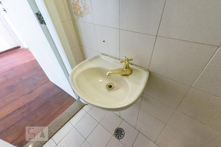 Casa para alugar com 160m², 3 quartos e 2 vagasBanheiro 2 - Torneira