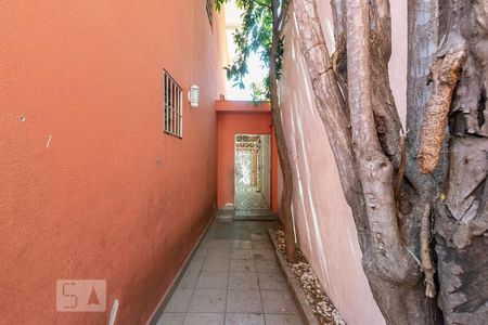 Casa para alugar com 160m², 3 quartos e 2 vagasCorredor Lateral