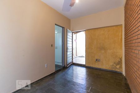 Casa à venda com 100m², 3 quartos e 1 vagaSala de jantar