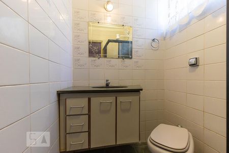 Banheiro da suíte de casa à venda com 3 quartos, 100m² em Jardim Proença, Campinas