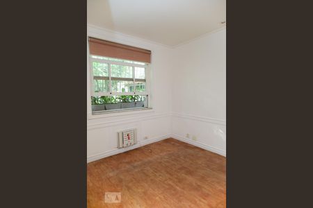 Apartamento à venda com 120m², 2 quartos e sem vagaQuarto 2 (suíte)