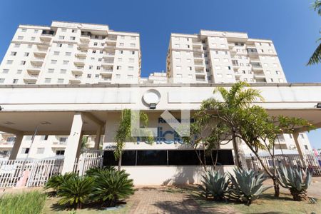 Apartamento para alugar com 74m², 3 quartos e 2 vagasFachada