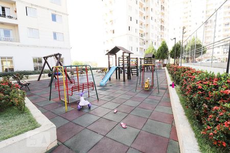Apartamento para alugar com 74m², 3 quartos e 2 vagasPlayground