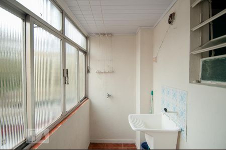 Apartamento para alugar com 64m², 2 quartos e sem vagaÁrea de Serviço