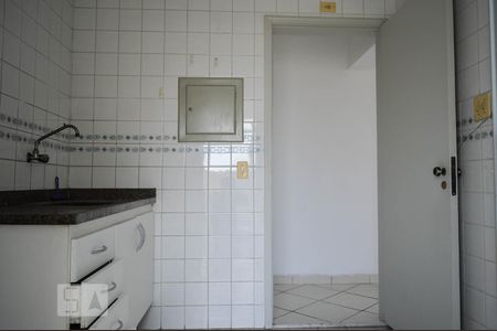 Cozinha de apartamento à venda com 2 quartos, 51m² em Rio Pequeno, São Paulo