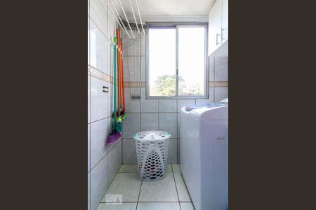 Apartamento à venda com 70m², 2 quartos e 1 vaga Apartamento à venda com 70m², 2 quartos e 1 vagaÁrea de Serviço