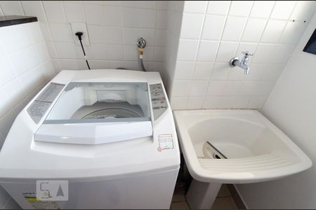 Lavanderia de apartamento para alugar com 2 quartos, 60m² em Cambuí, Campinas