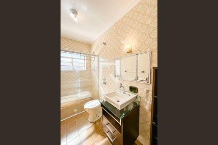 Banheiro  de casa para alugar com 1 quarto, 78m² em Água Fria, São Paulo