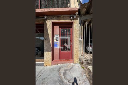 Casa para alugar com 78m², 1 quarto e sem vaga Casa para alugar com 78m², 1 quarto e sem vagaFachada
