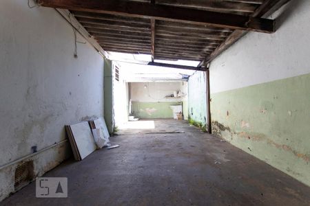 Casa à venda com 65m², 2 quartos e 2 vagas Casa à venda com 65m², 2 quartos e 2 vagasGaragem