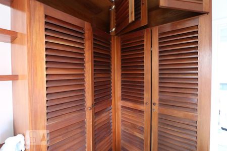 quarto de apartamento à venda com 3 quartos, 90m² em Vila Sonia, São Paulo