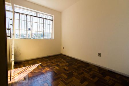 Quarto de apartamento à venda com 1 quarto, 50m² em Bela Vista, Porto Alegre