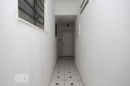 Apartamento à venda com 104m², 2 quartos e sem vagaCorredor