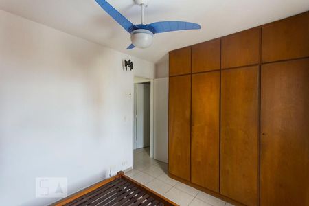 Apartamento para alugar com 72m², 2 quartos e 1 vagaQuarto