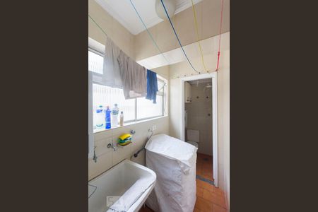 Apartamento para alugar com 72m², 2 quartos e 1 vagaArea de serviço