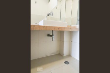 Banheiro de apartamento à venda com 4 quartos, 108m² em Bela Vista, São Paulo