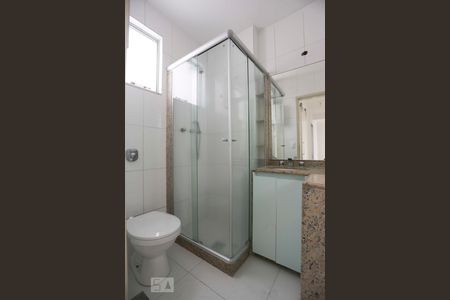 banheiro de apartamento à venda com 2 quartos, 55m² em Fonseca, Niterói