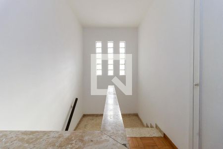 Casa à venda com 250m², 3 quartos e 2 vagas Casa à venda com 250m², 3 quartos e 2 vagasCorredor