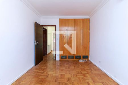 Casa à venda com 250m², 3 quartos e 2 vagas Casa à venda com 250m², 3 quartos e 2 vagasQuarto 1