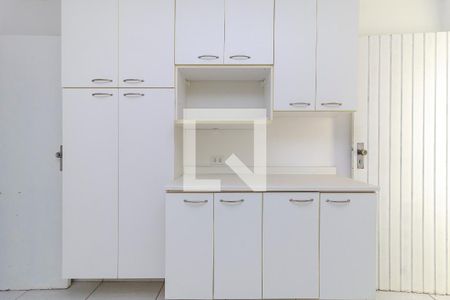 Casa à venda com 250m², 3 quartos e 2 vagas Casa à venda com 250m², 3 quartos e 2 vagasCozinha