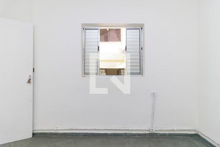 Casa à venda com 250m², 3 quartos e 2 vagas Casa à venda com 250m², 3 quartos e 2 vagasEdícula - Quarto