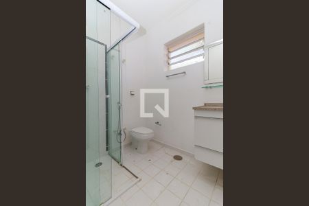 Casa à venda com 250m², 3 quartos e 2 vagas Casa à venda com 250m², 3 quartos e 2 vagasBanheiro 2