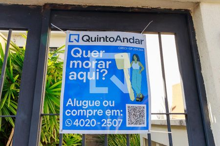 Casa à venda com 250m², 3 quartos e 2 vagas Casa à venda com 250m², 3 quartos e 2 vagasPlaca Instalada