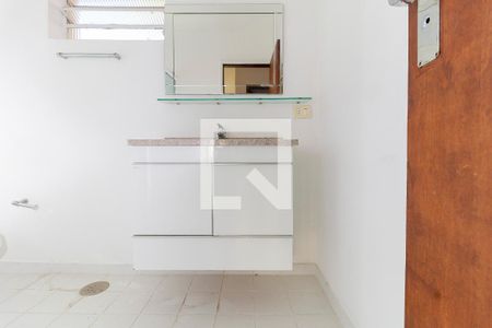 Casa à venda com 250m², 3 quartos e 2 vagas Casa à venda com 250m², 3 quartos e 2 vagasBanheiro 2