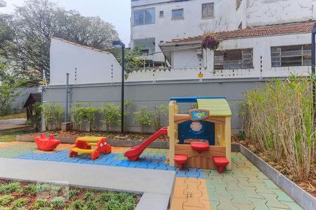 Apartamento para alugar com 90m², 2 quartos e 1 vaga Apartamento para alugar com 90m², 2 quartos e 1 vagaÁrea Comum - Playground