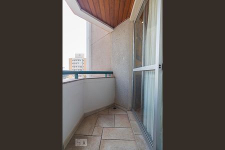 Apartamento para alugar com 65m², 2 quartos e 1 vaga Apartamento para alugar com 65m², 2 quartos e 1 vagaSacada