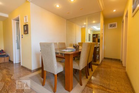 Apartamento para alugar com 65m², 2 quartos e 1 vaga Apartamento para alugar com 65m², 2 quartos e 1 vagaSala