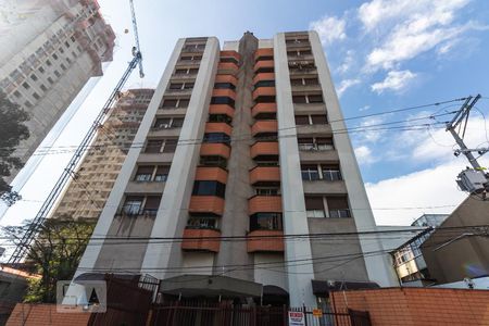 Apartamento para alugar com 65m², 2 quartos e 1 vaga Apartamento para alugar com 65m², 2 quartos e 1 vagaFachada - Condomínio