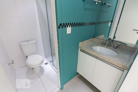 Banheiro 1 de apartamento para alugar com 1 quarto, 66m² em Barra Funda, São Paulo