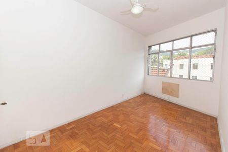 Quarto 2  de apartamento para alugar com 3 quartos, 120m² em Grajaú, Rio de Janeiro