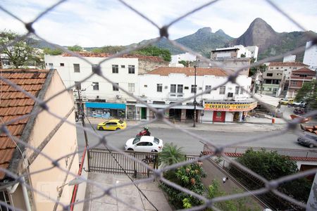 Vista do quarto 2  de apartamento para alugar com 3 quartos, 120m² em Grajaú, Rio de Janeiro