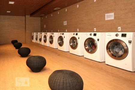 Studio à venda com 55m², 1 quarto e 1 vagaLavanderia